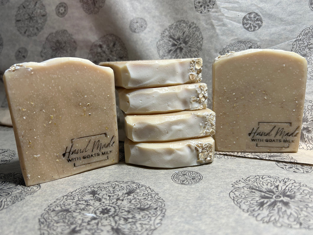 Oats & Honey Exfoliate Goats Milk Soap Bar